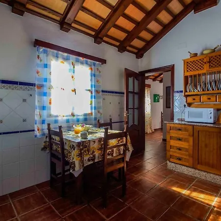 Apartment South Atlantic 8-10 People & Families Cadiz